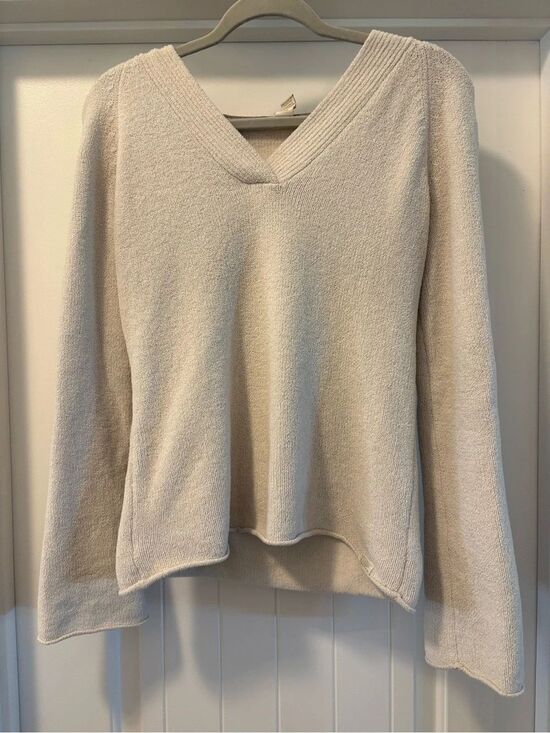 Prana Sweaters - Prana Cream Textured V-Neck Sweater Hoodie in Cream / Heather Size Medium